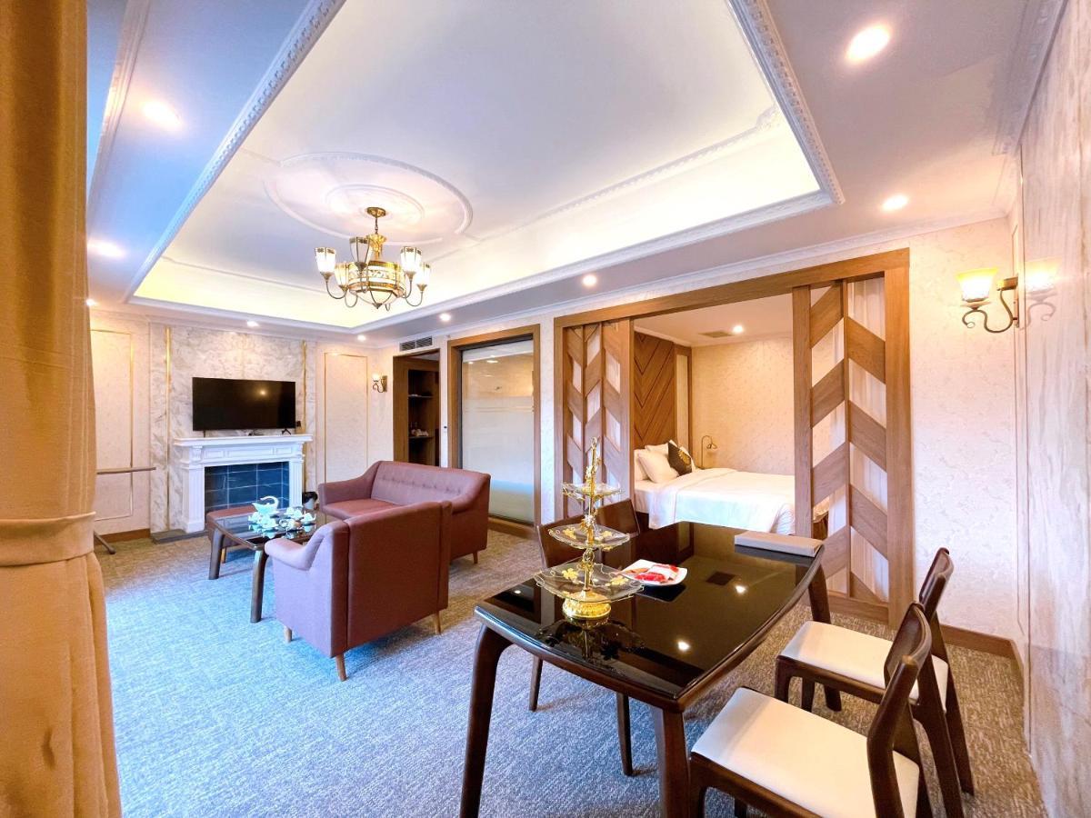 Phoenix Hotel Ha Giang Exterior photo