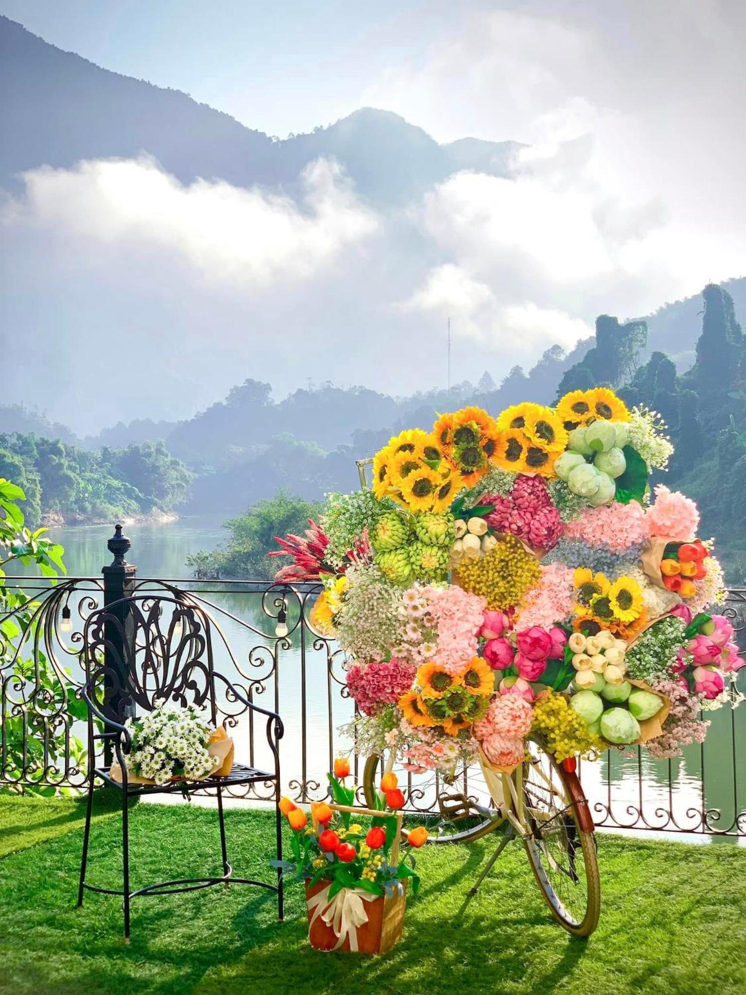 Phoenix Hotel Ha Giang Exterior photo