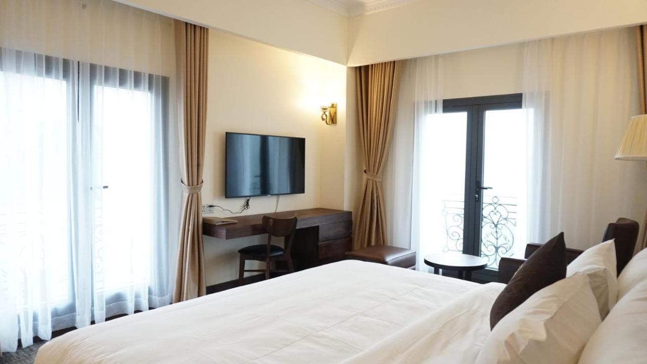 Phoenix Hotel Ha Giang Exterior photo
